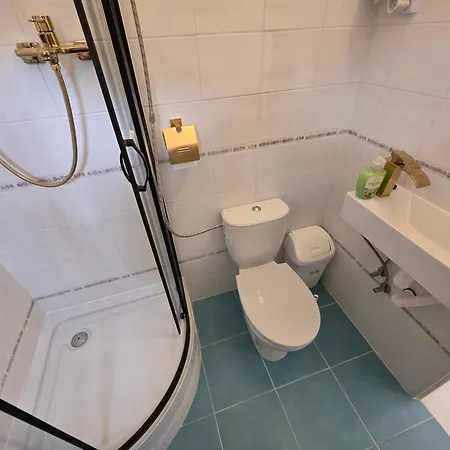 Mystická škola S Ubytováním A Pobyty Ve Tmě V Zámku Velká šulcovna 3*